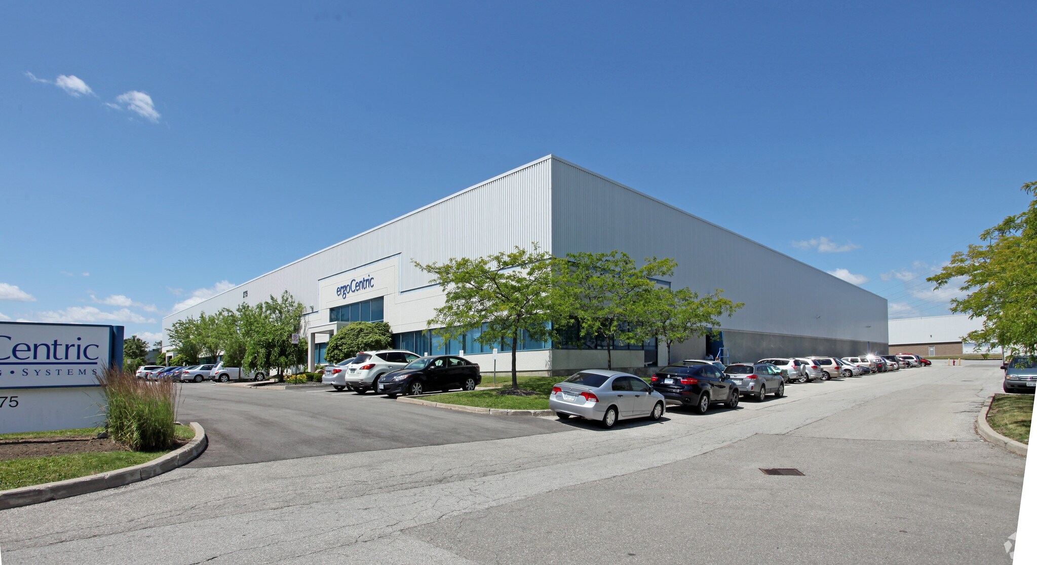 275 Superior Blvd, Mississauga, ON for Rent
