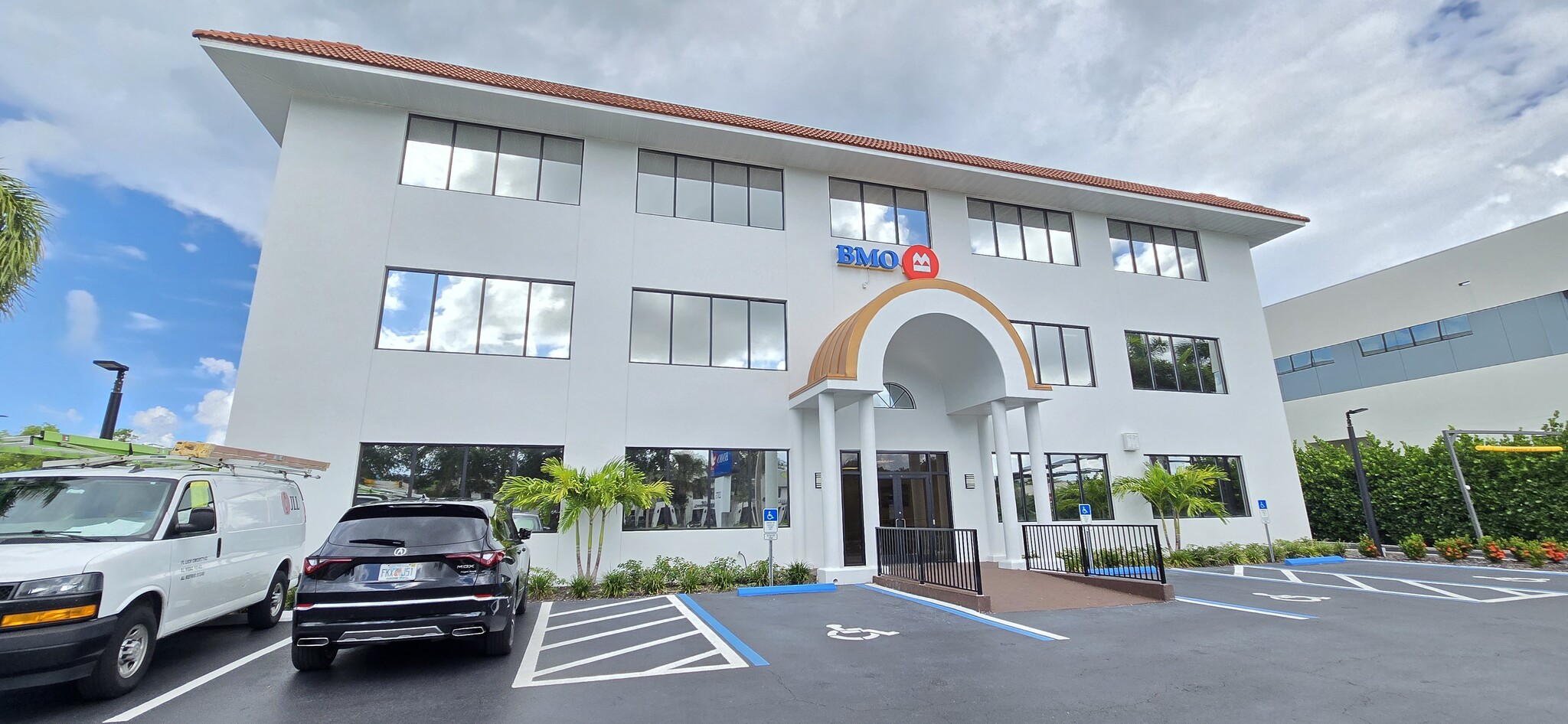 2375 Tamiami Trl N, Naples, FL for Sale