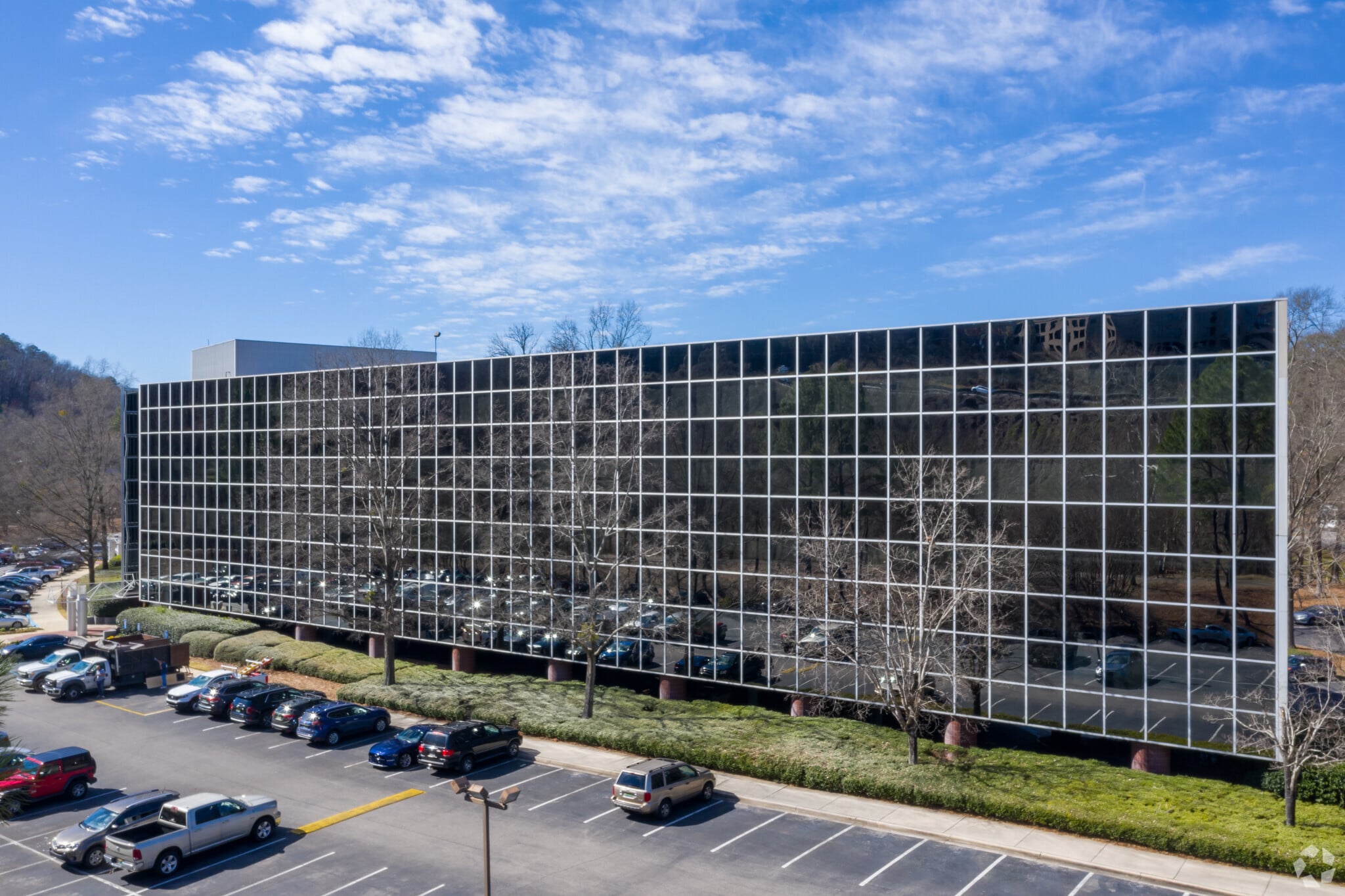 2204 Lakeshore Dr, Homewood, AL for Rent