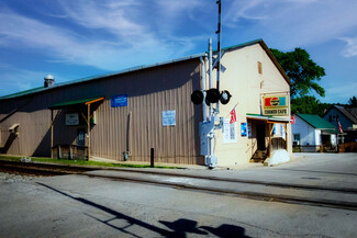 Augusta, KY Specialty - 214 Hamilton Ave