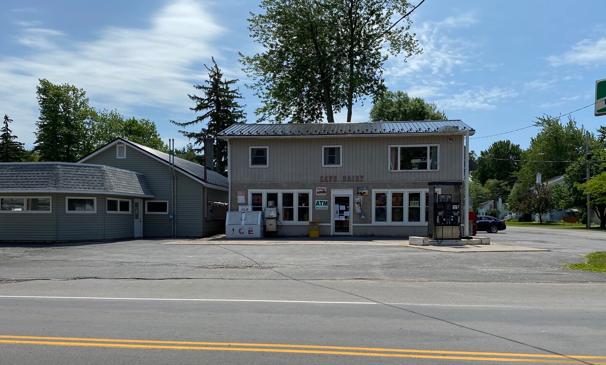 112 W Broadway St Cape Vincent, NY 13618 Retail Property for Sale on