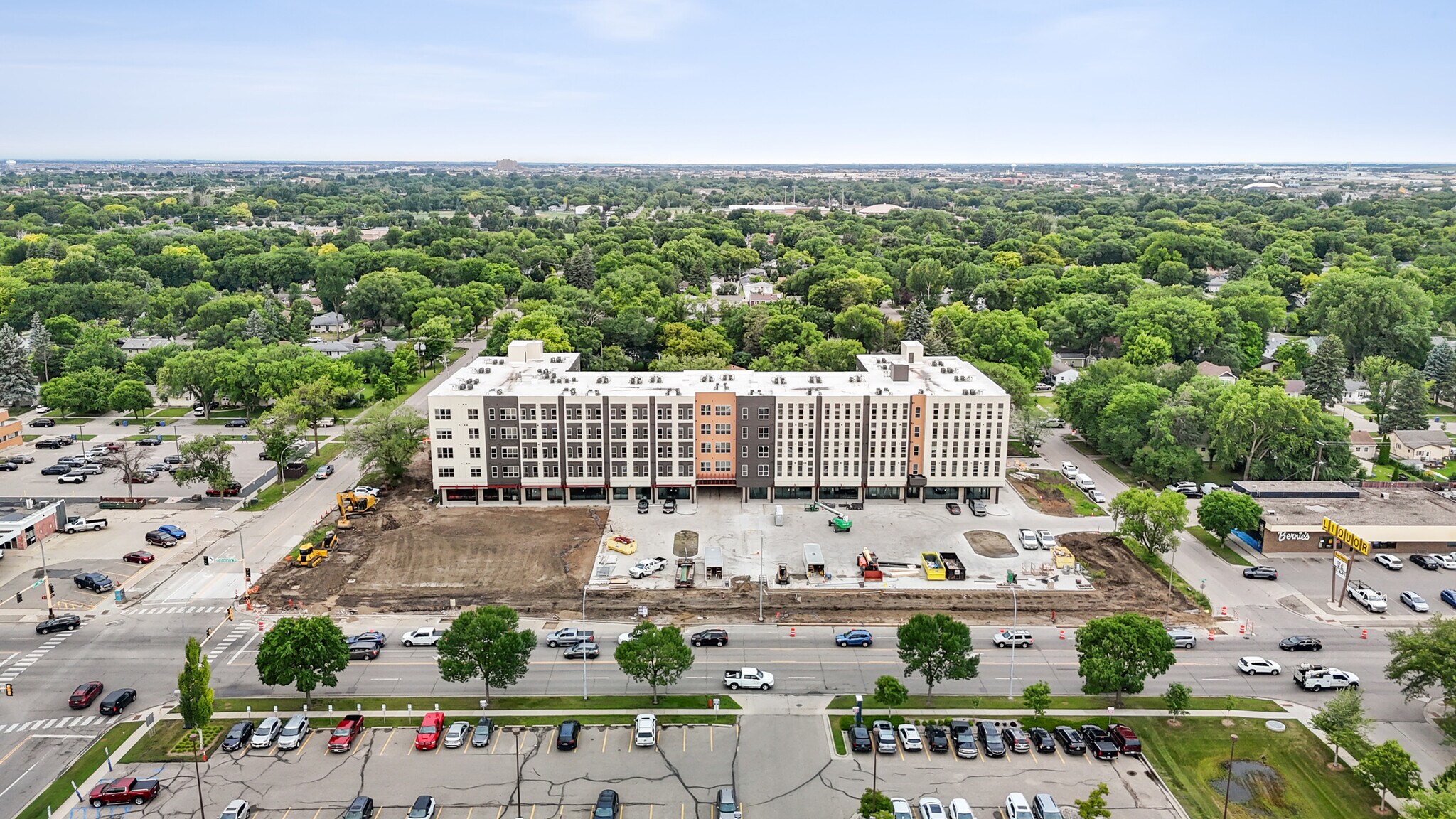 1621 University Dr S, Fargo, ND for Rent