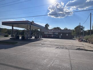 6 SFR Portfolio + Service Station 6 SFR Portfolio + Service Station