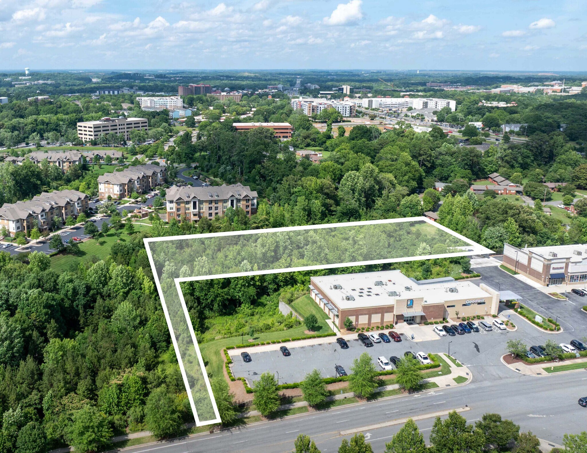 5840 University Pointe Blvd, Charlotte, NC for Sale