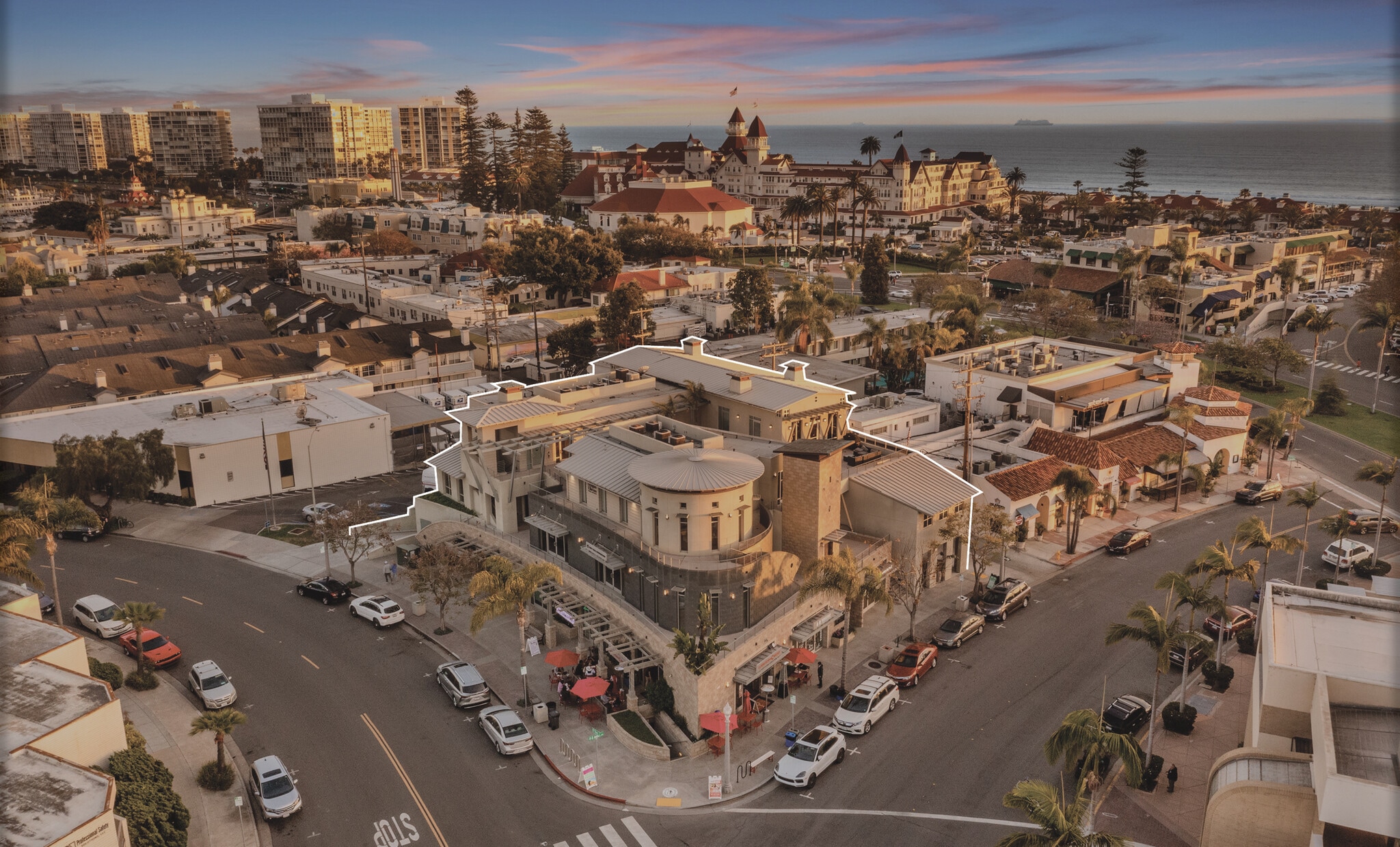 1033 B Ave, Coronado, CA for Rent