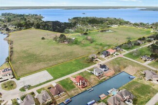 Willis, TX Commercial Land - 10498 Walker Hill Ln