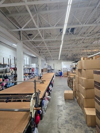 Huntington Park, CA Flex - 2560 E 56th St