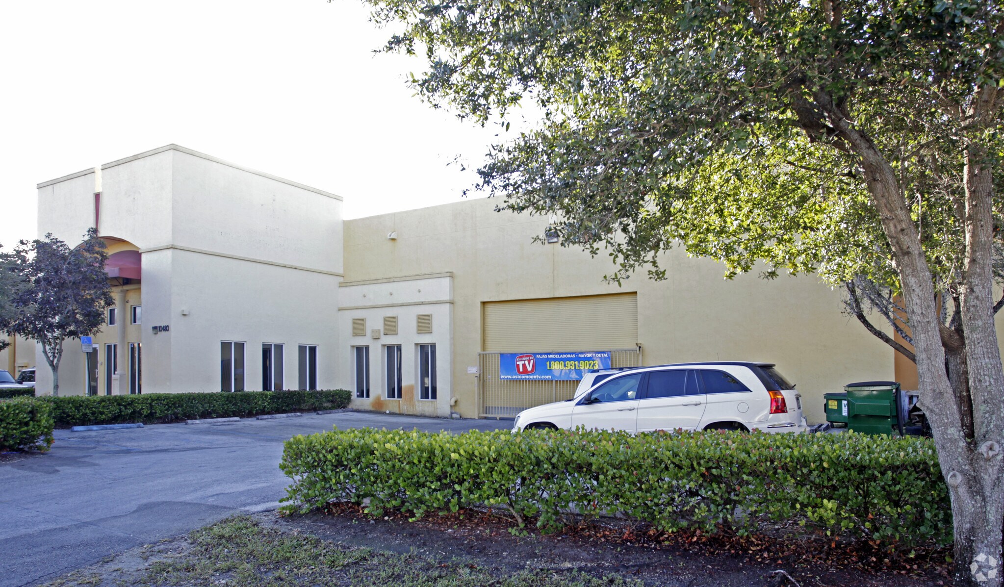 10480 NW 37th Ter, Miami, FL for Rent