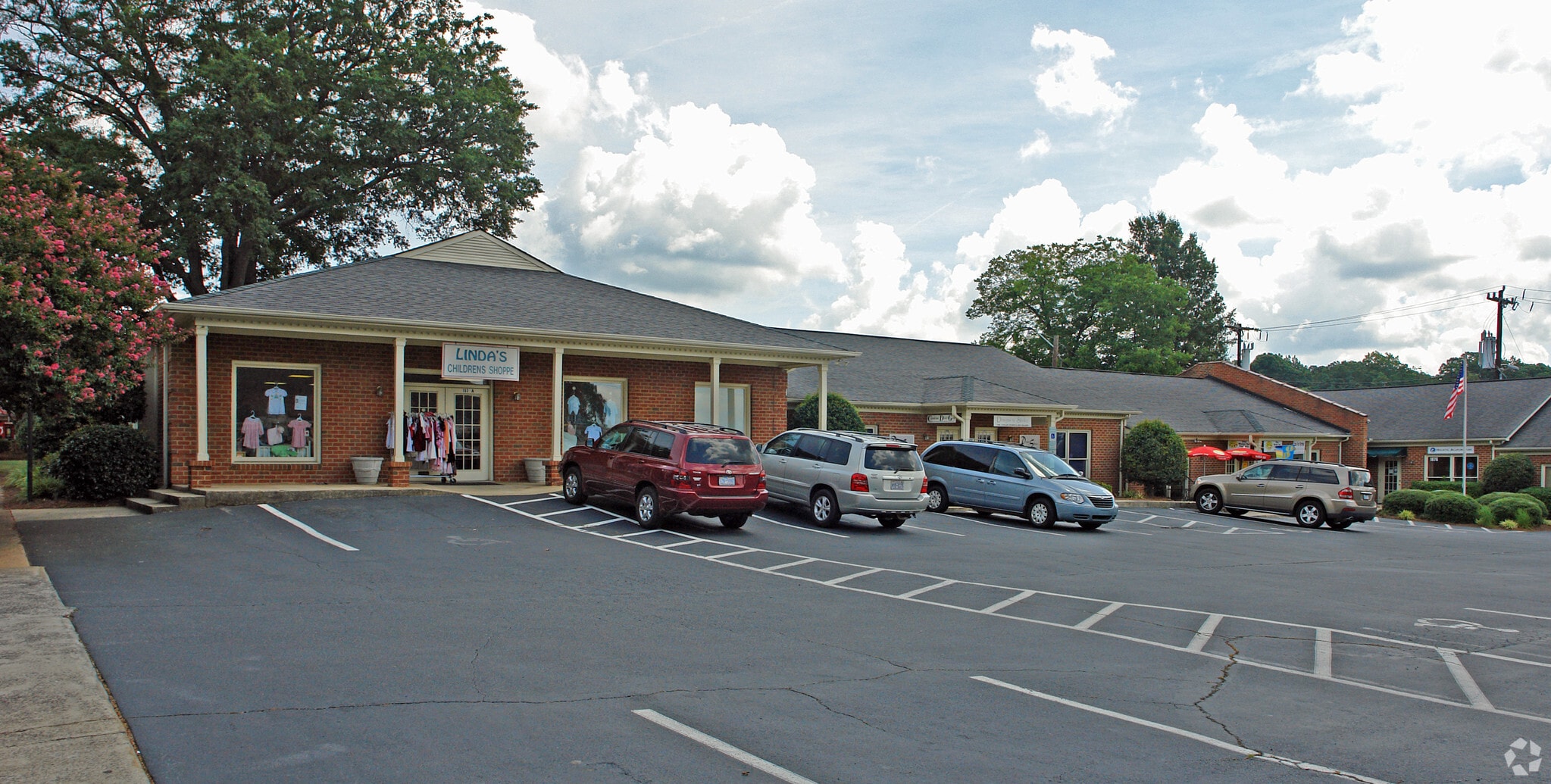 163 S Trade St, Matthews, NC for Rent