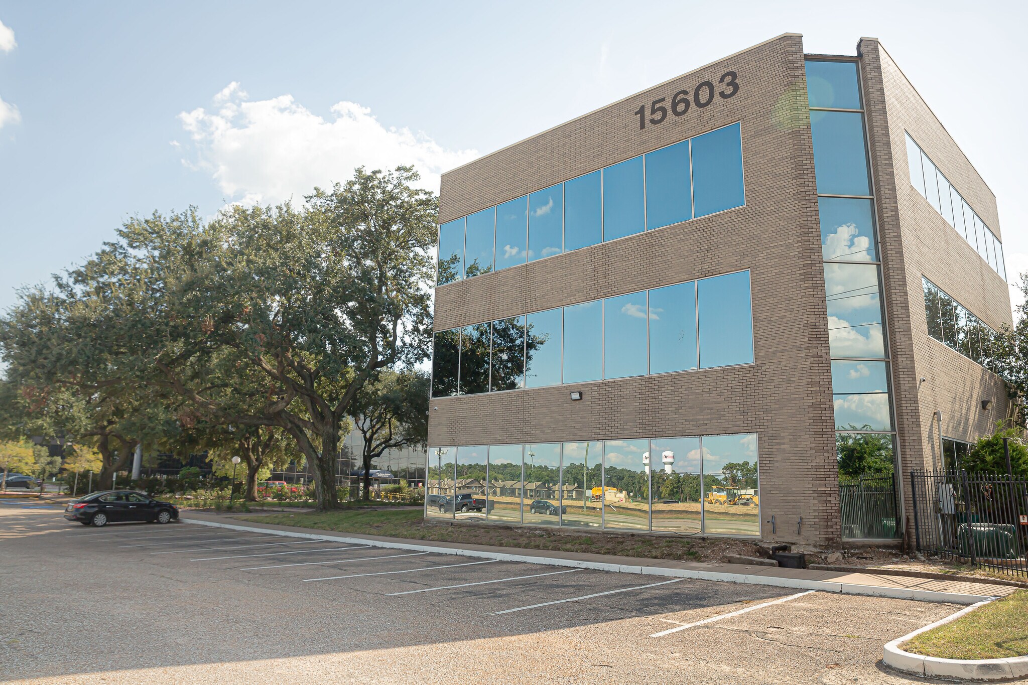 15603 Kuykendahl Rd, Houston, TX for Rent