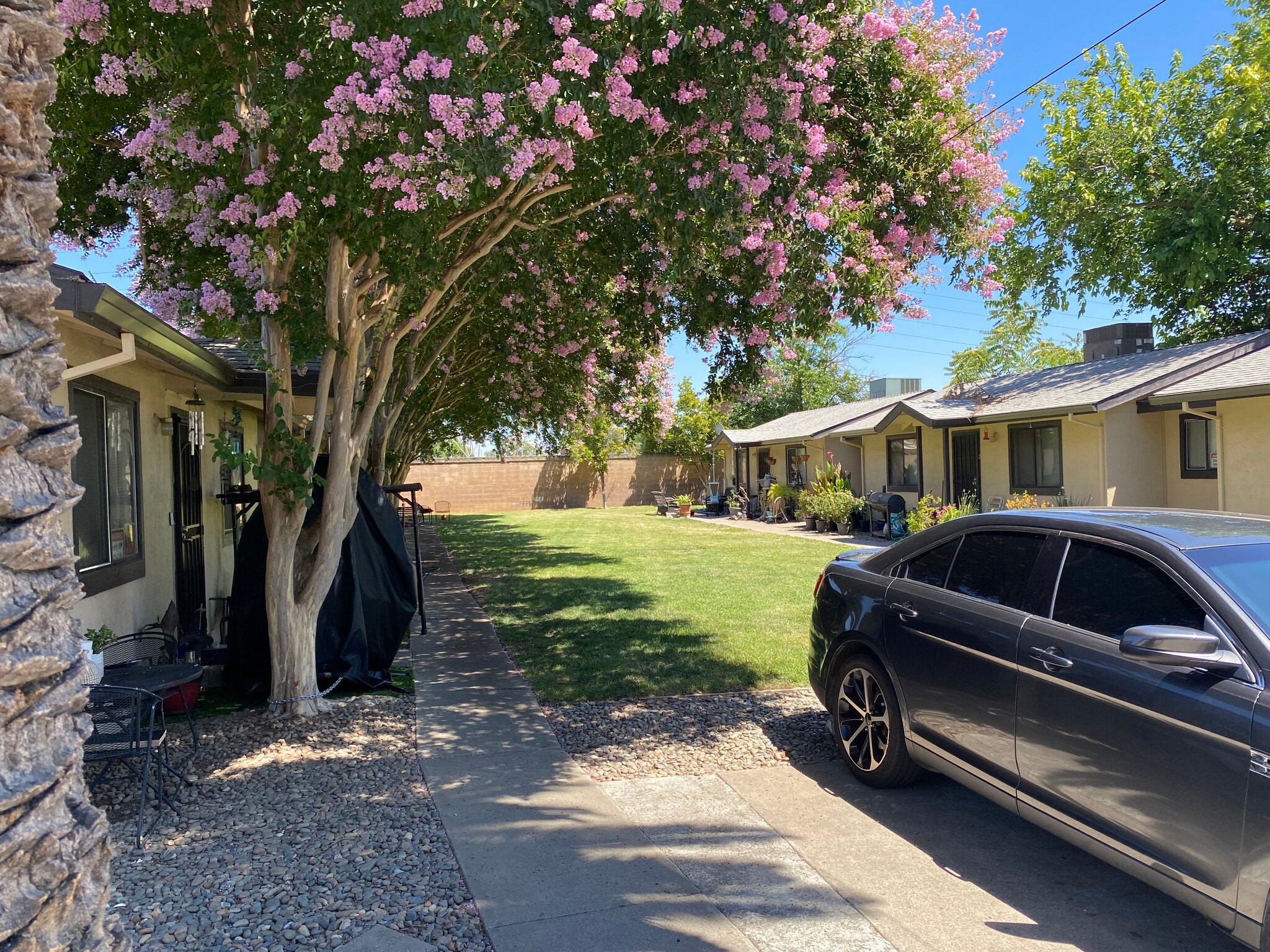 2932-2936 Connie Dr, Sacramento, CA for Sale