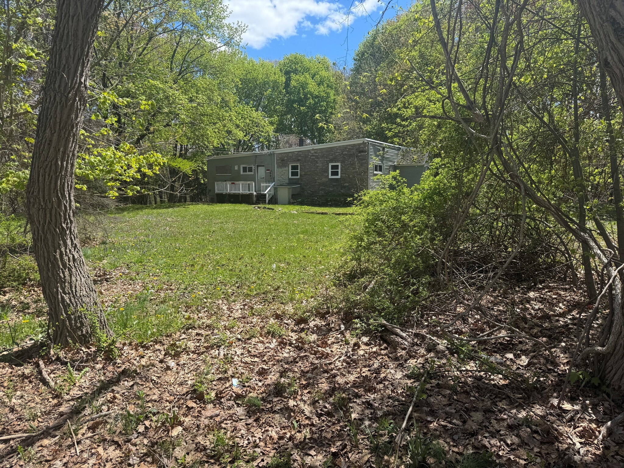 633 Old Smithfield Rd, North Smithfield, RI for Sale