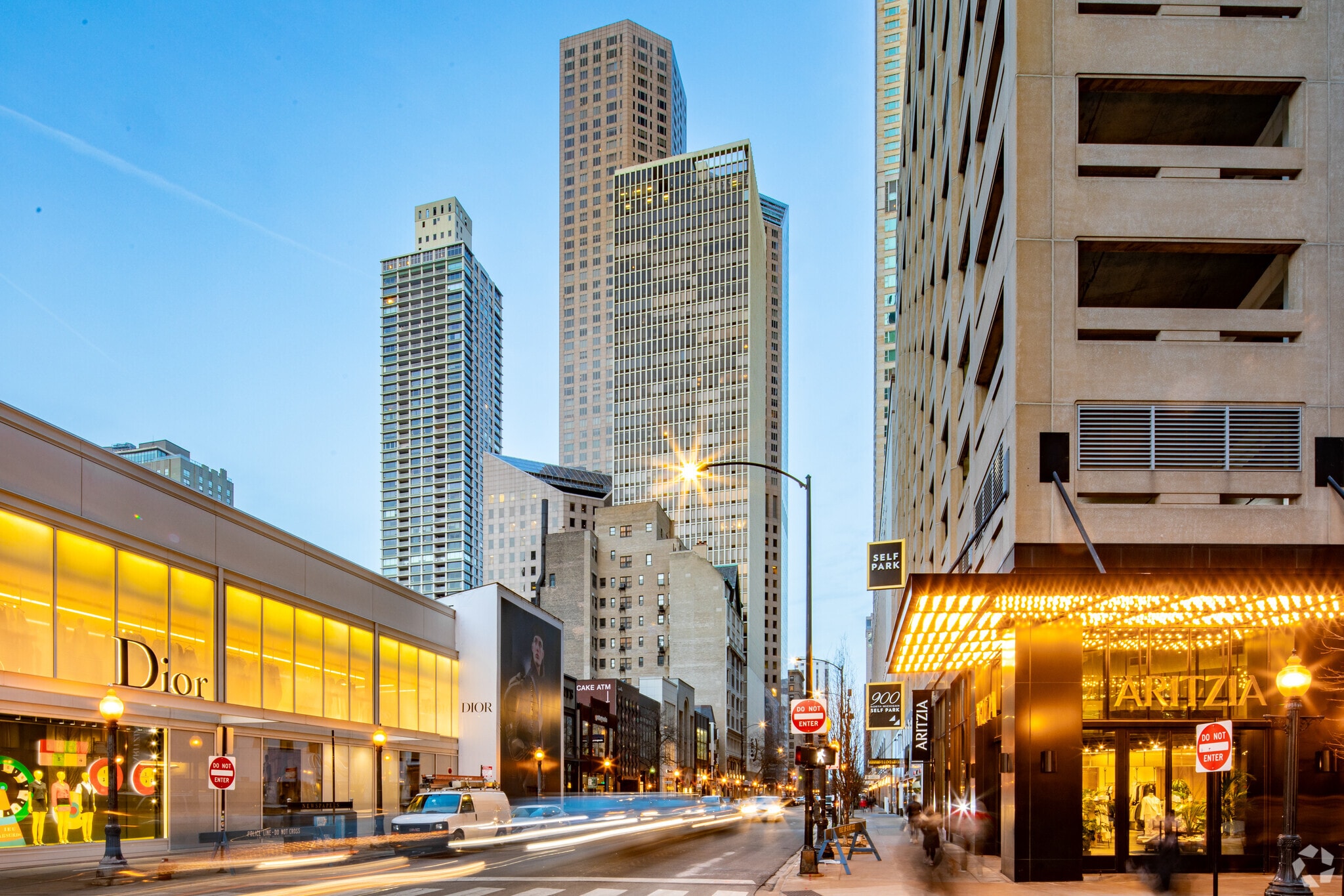 100 E Walton St, Chicago, IL for Rent