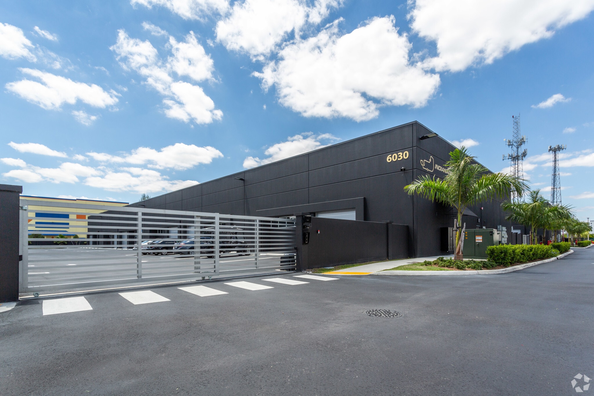 6030 NW 102nd Ave Doral, FL 33178 Industrial Property for Lease on