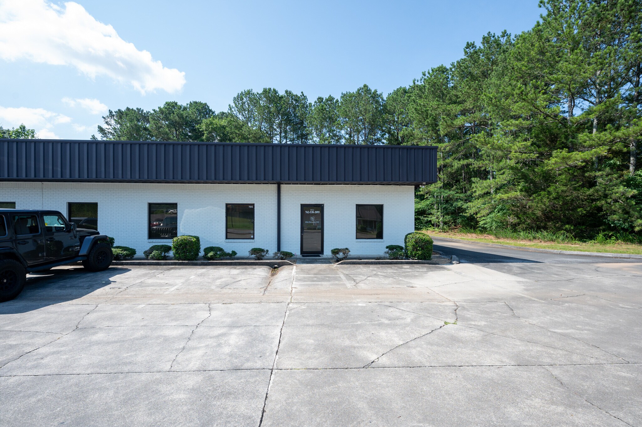 705 Red Bud Rd NE, Calhoun, GA for Rent