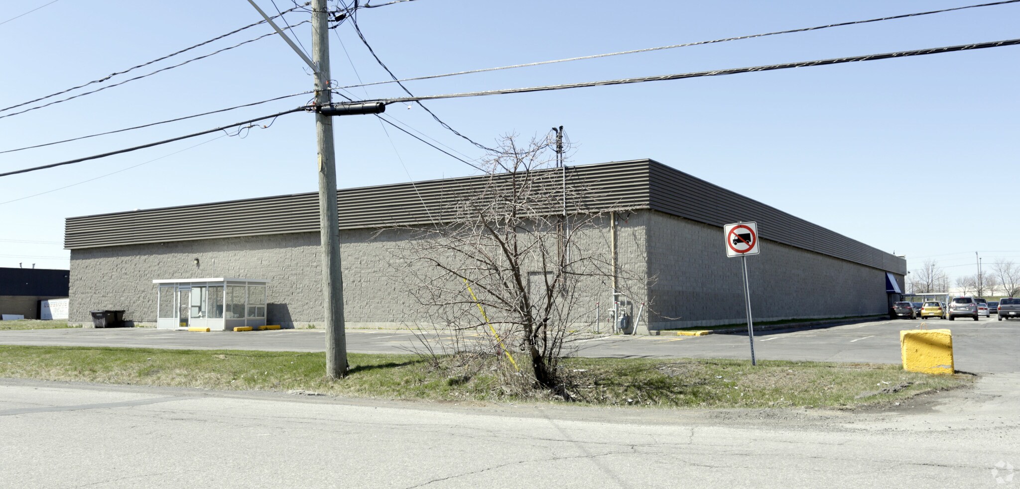 9525 Boul Taschereau, Brossard, QC for Sale