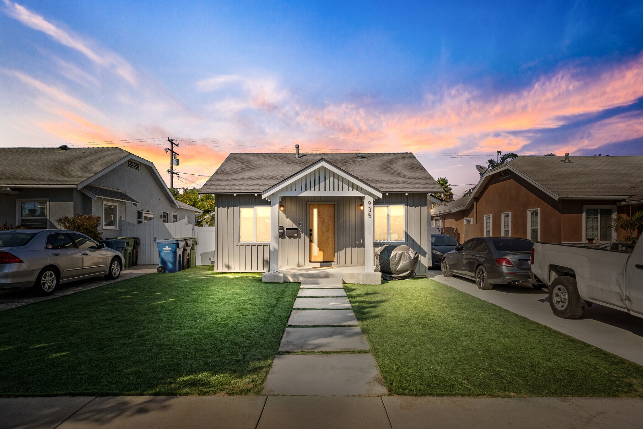 935 E Fairview Blvd, Inglewood, CA for Sale