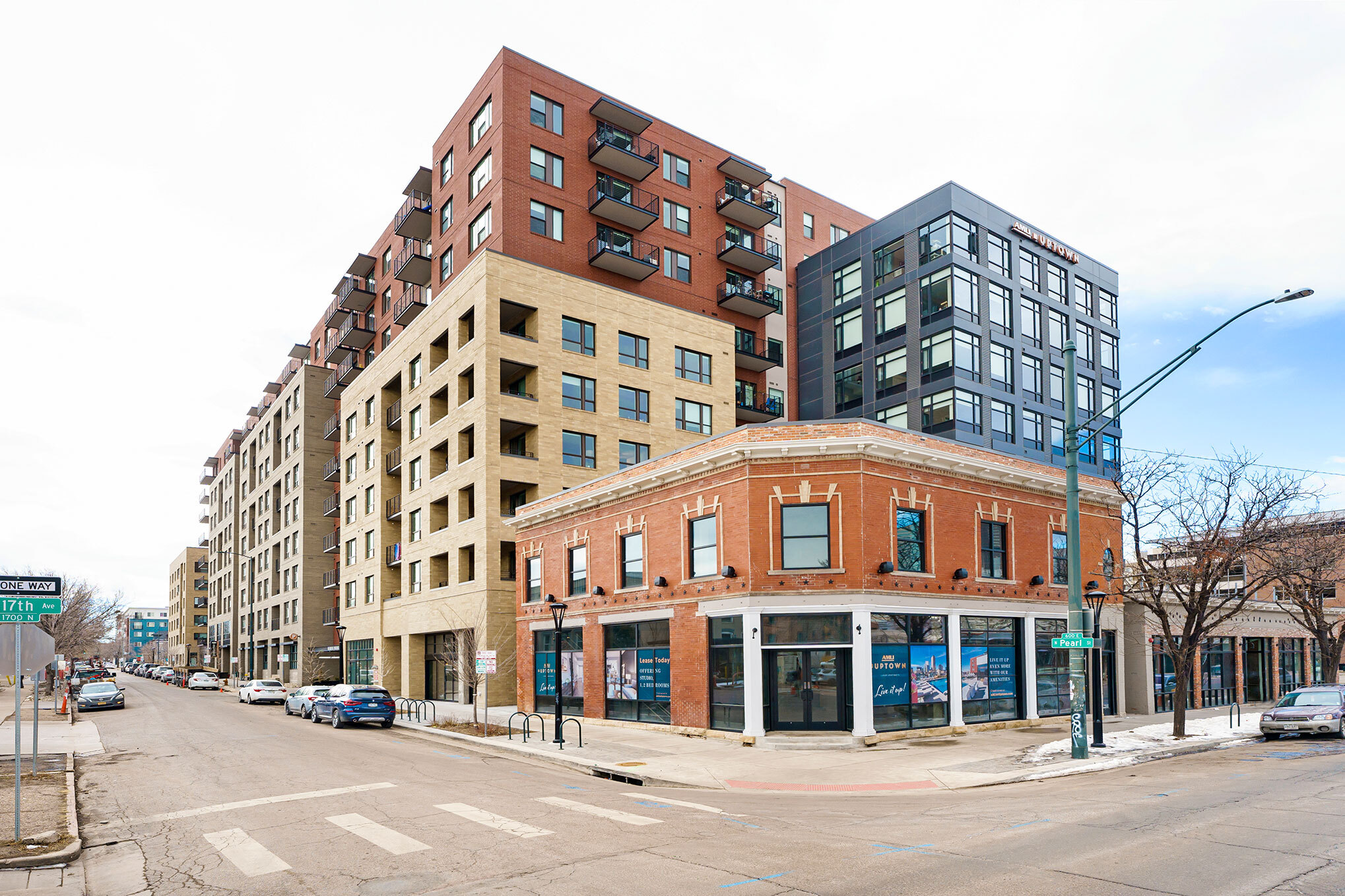 1633 Pearl St, Denver, CO for Sale