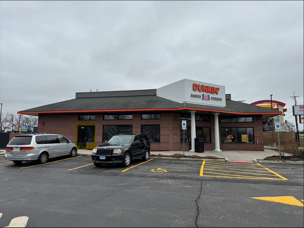 1305 Barrington Rd, Hoffman Estates, IL for Rent