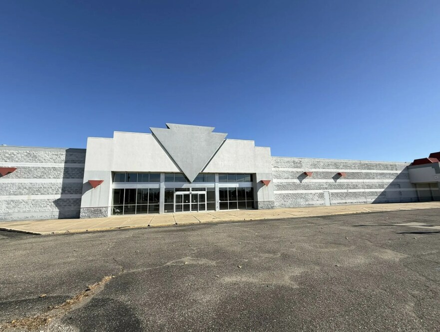 35192-35220 Gratiot Ave, Clinton Township, MI for Rent