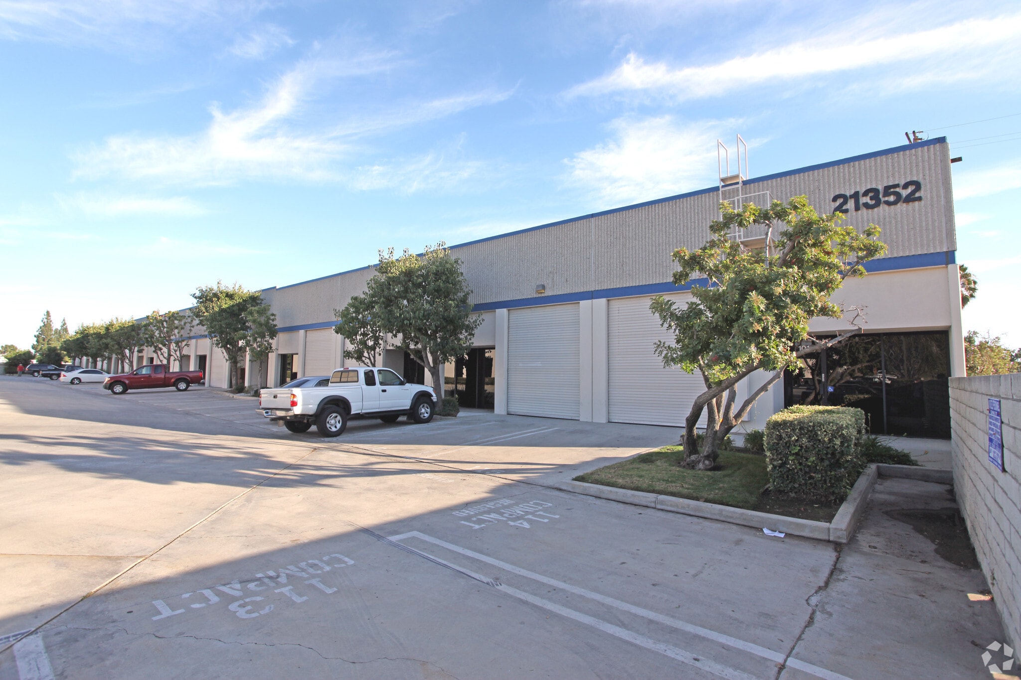 21352 Nordhoff St, Chatsworth, CA for Sale