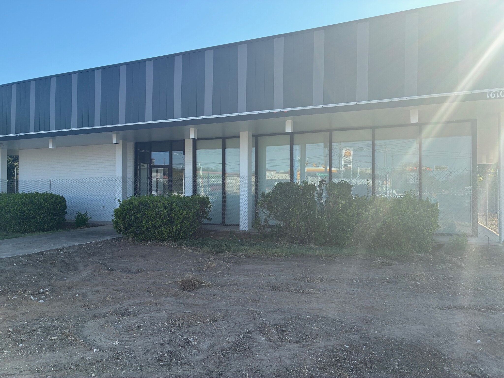 1610 W North Loop Blvd, Austin, TX for Rent