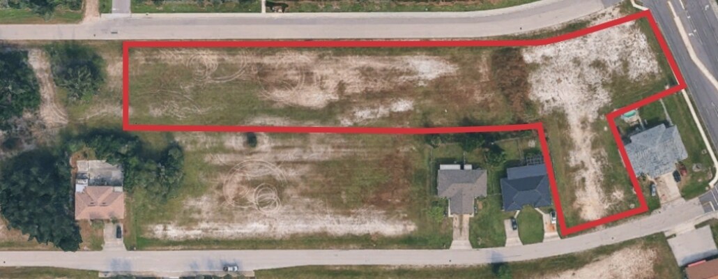 618 SW 2nd Ter, Cape Coral, FL for Sale