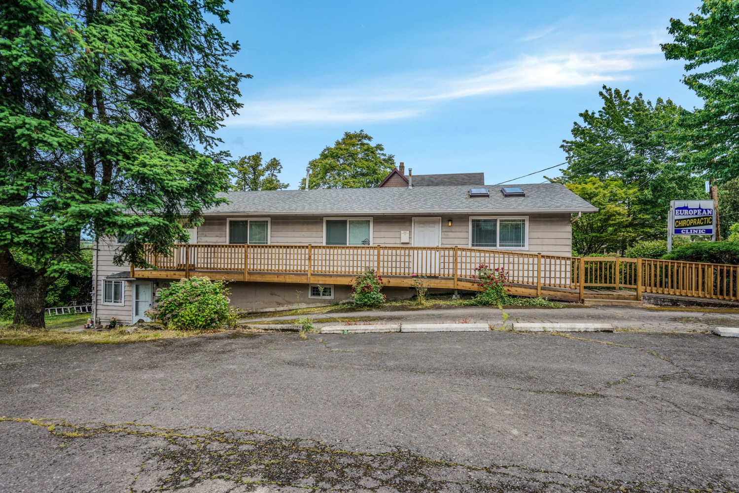 1205 Washington St, Oregon City, OR for Sale