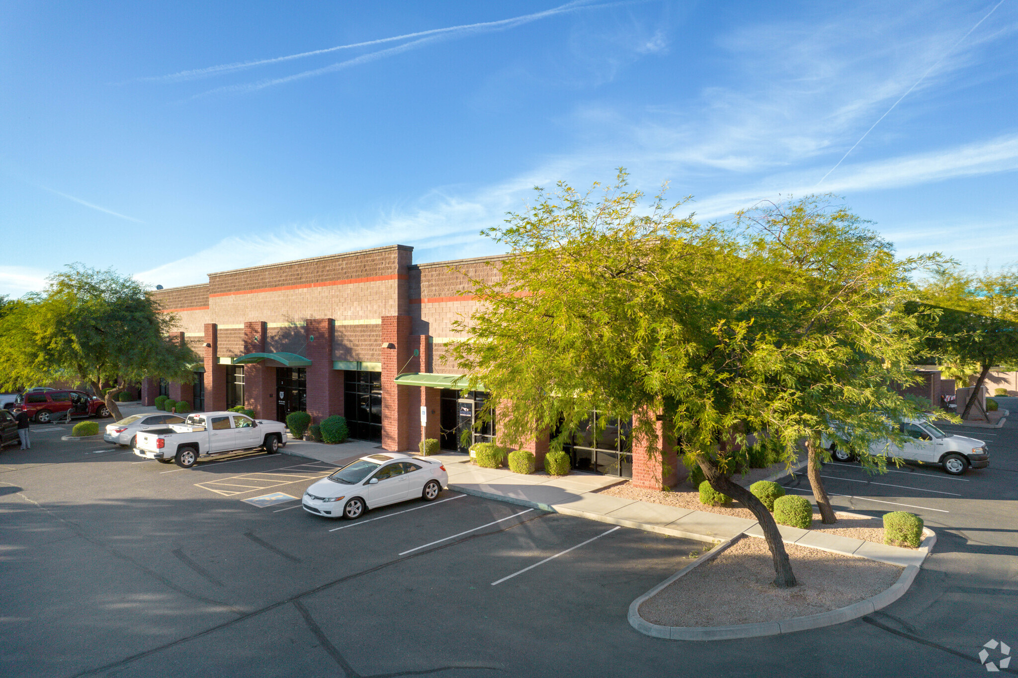 190 E Corporate Pl, Chandler, AZ for Rent