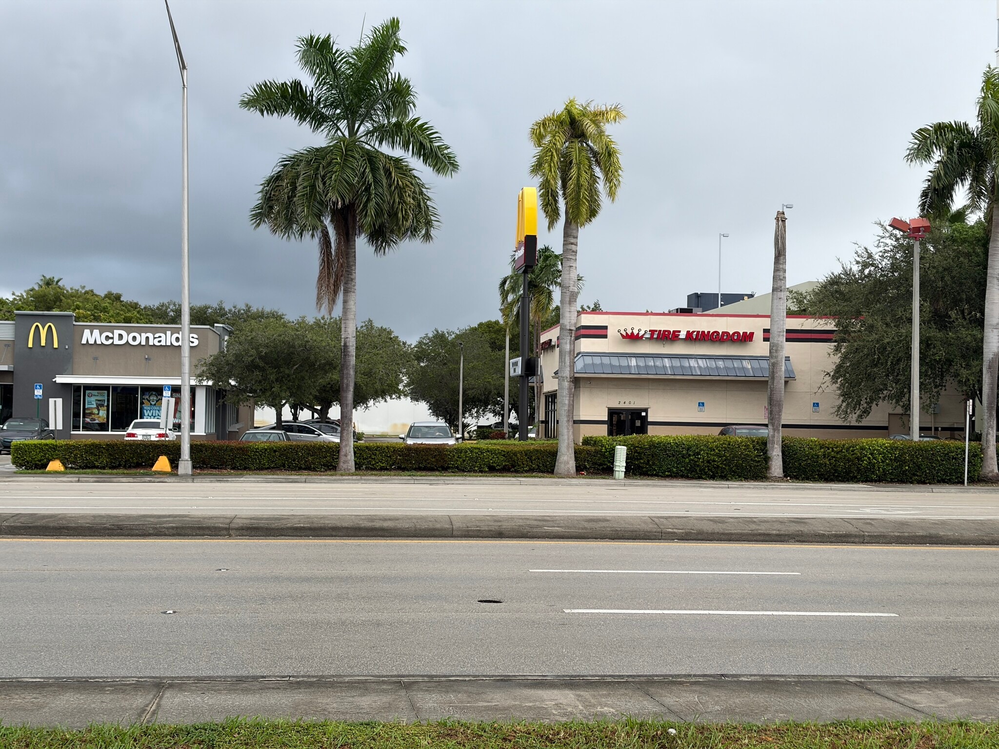 2421 NW 87th Ave, Doral, FL for Sale