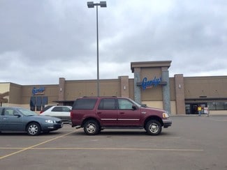 Chippewa Falls, WI Retail - 339-409 E Prairie View Rd Chippewa Falls, WI Retail - 339-409 E Prairie View Rd