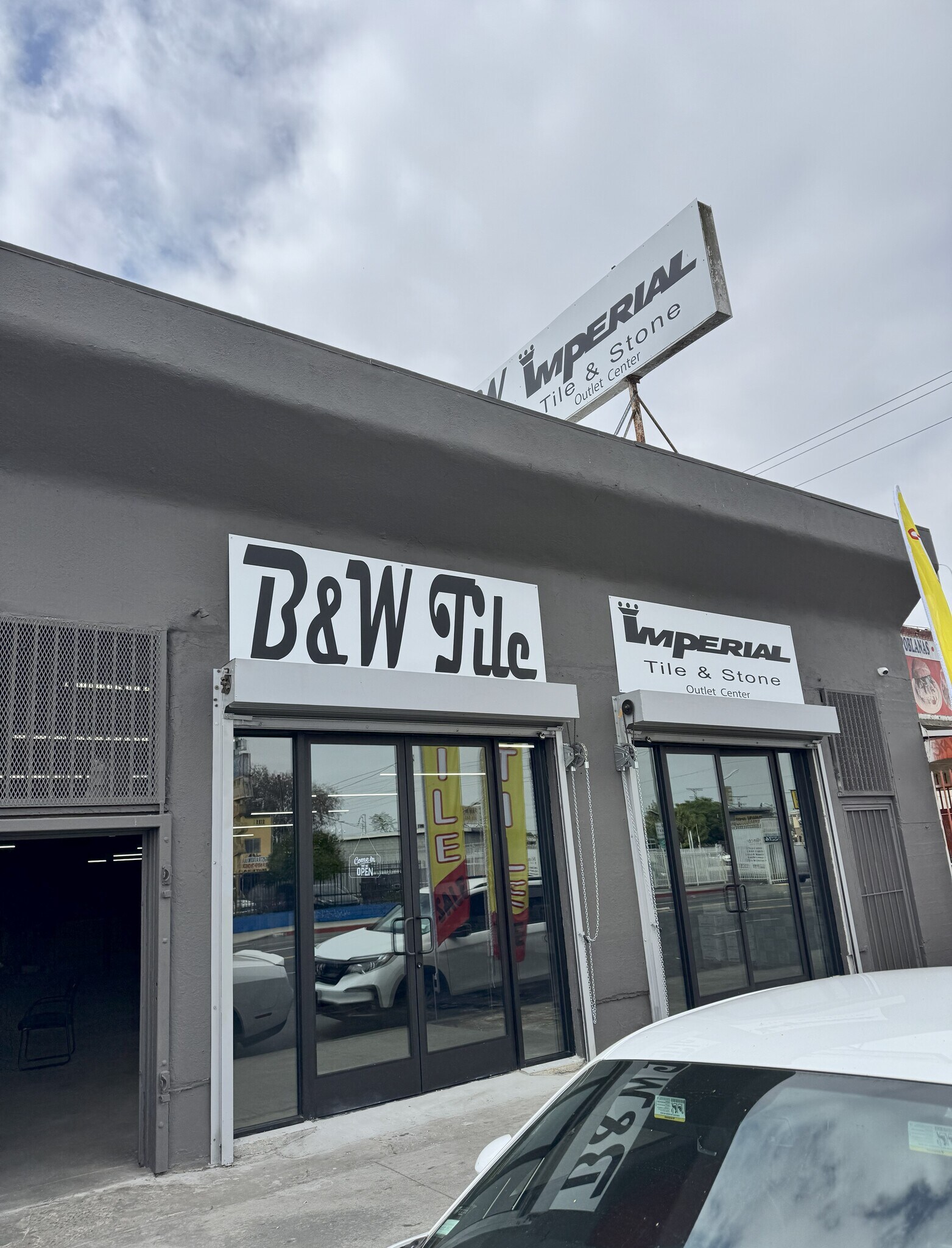 1118 Firestone Blvd, Los Angeles, CA for Sale