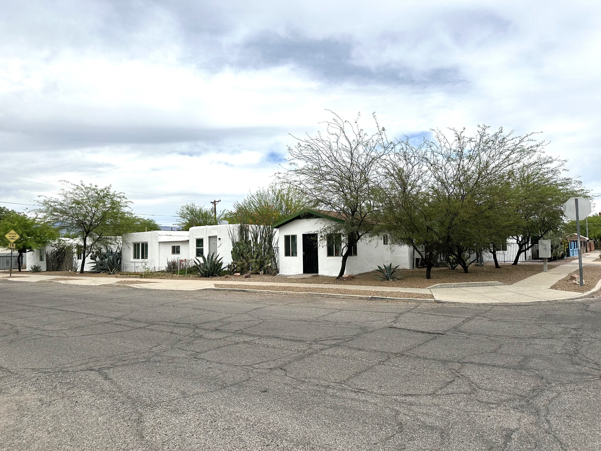 50 W 32nd St, Tucson, AZ for Sale