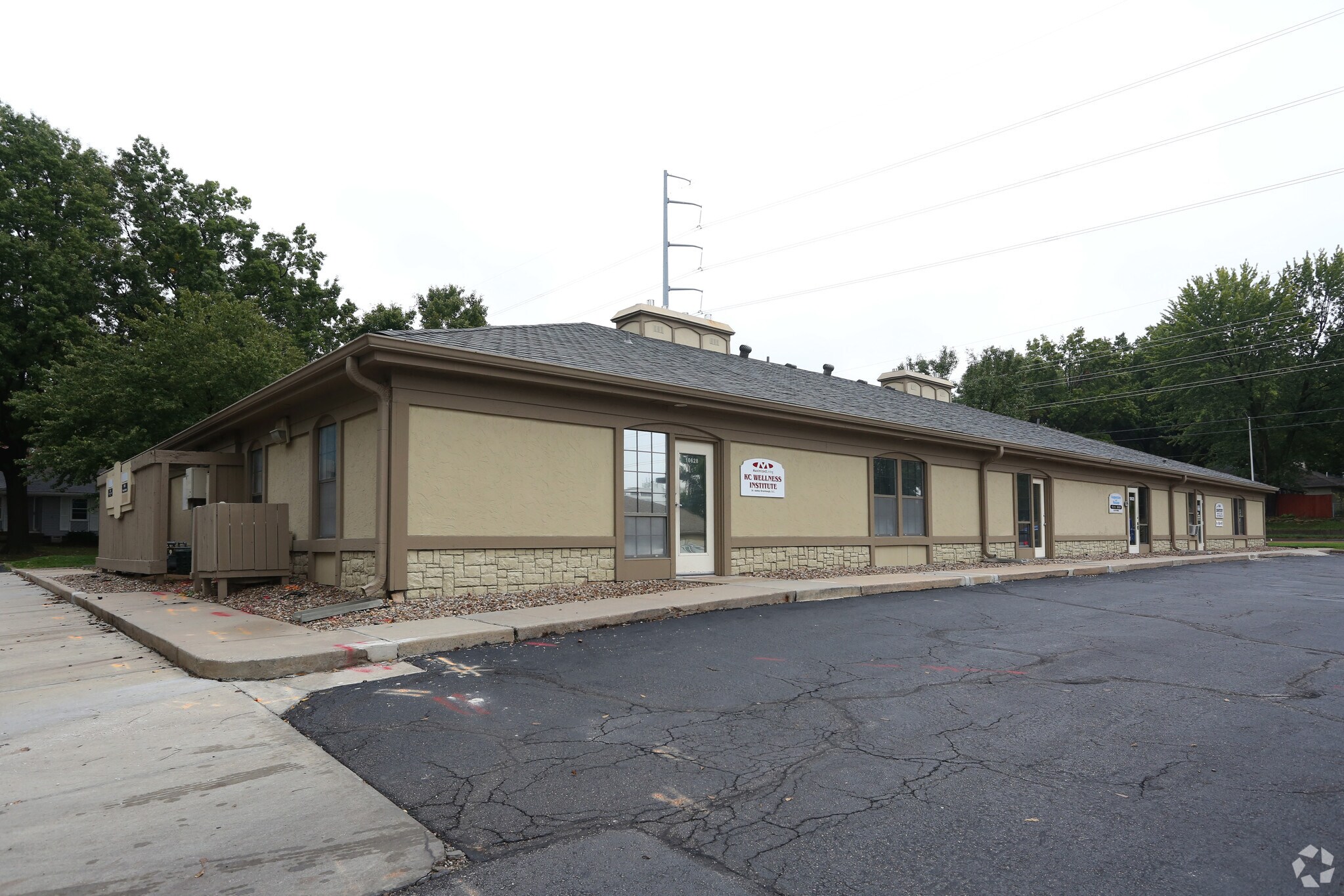 10600-10628 W 87th St, Overland Park, KS for Rent