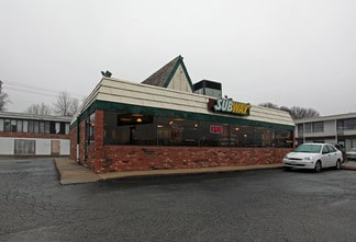 Independence, MO Restaurant - 10910 E Us-40 Hwy