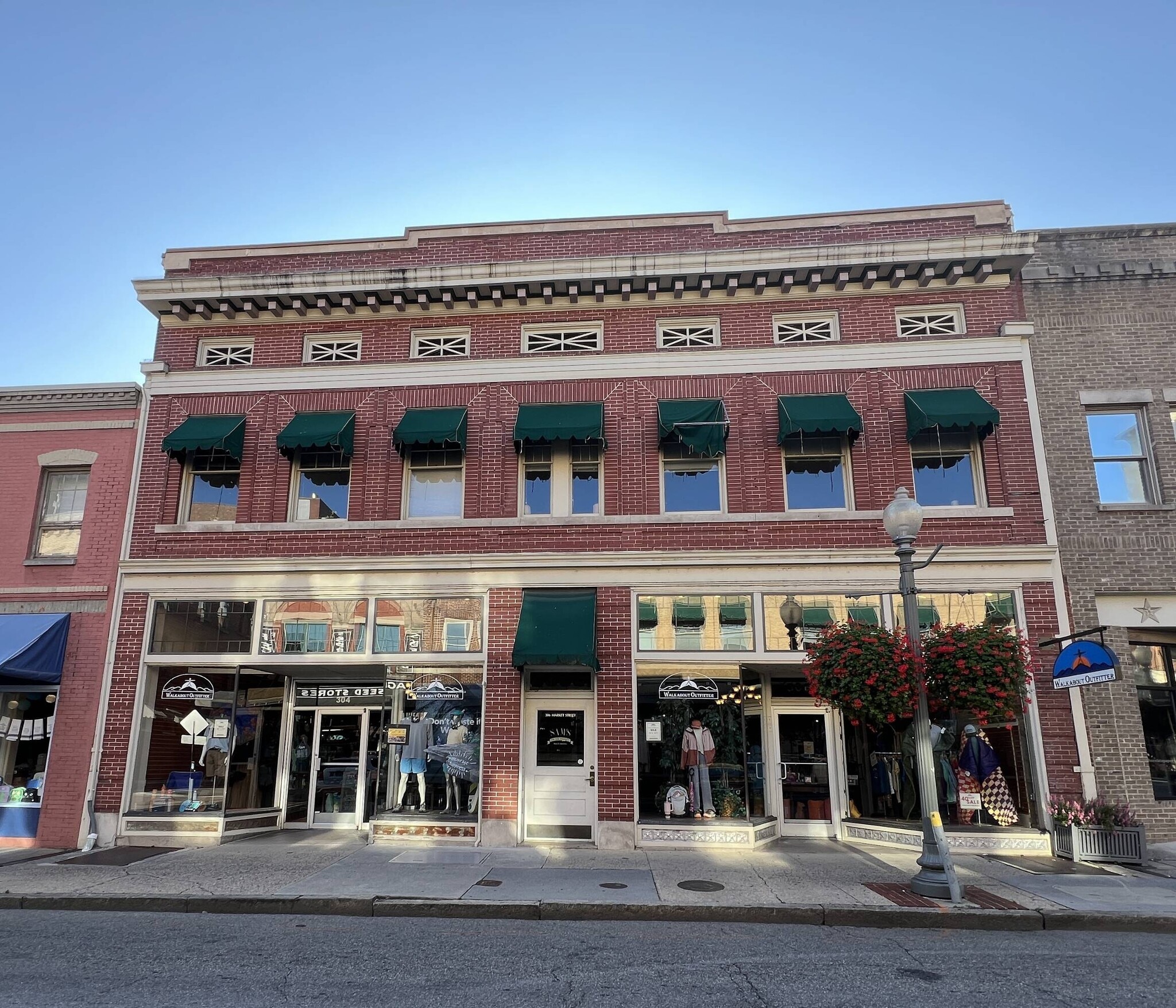 304-306 Market St SE, Roanoke, VA for Rent