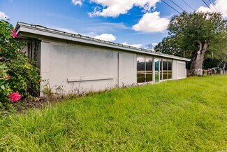 Alva, FL Flex - 19431 Palm Beach Blvd