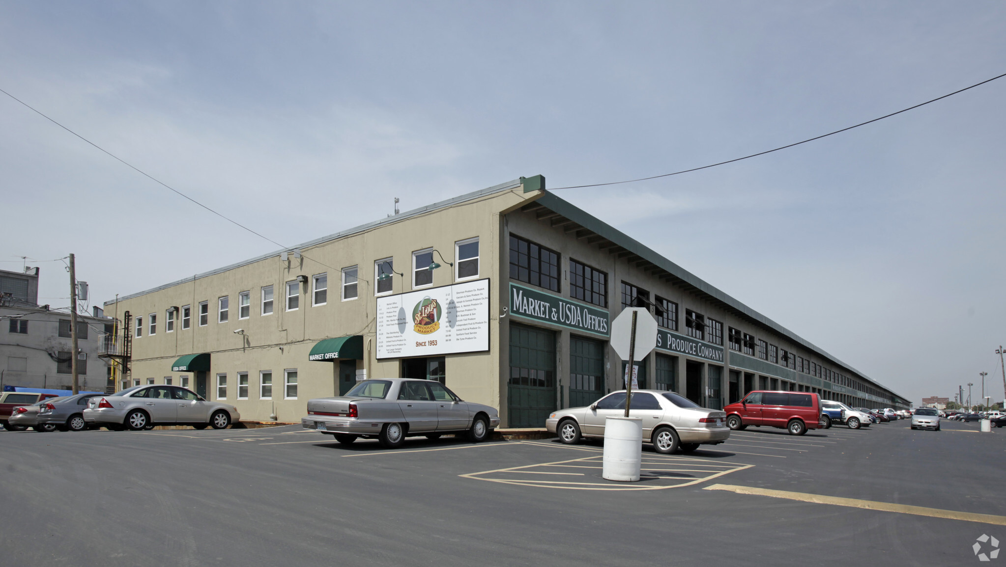 1-97 N Produce Row, Saint Louis, MO for Rent