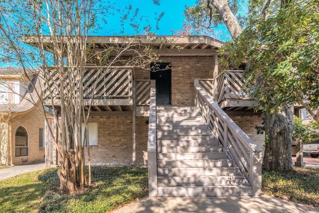 1742 Hawthorne St, Houston, TX for Sale