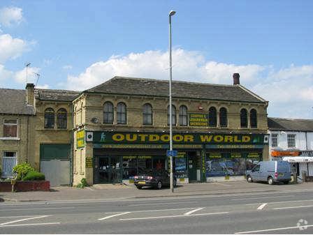 241-243 Leeds Rd, Huddersfield, WYK for Sale