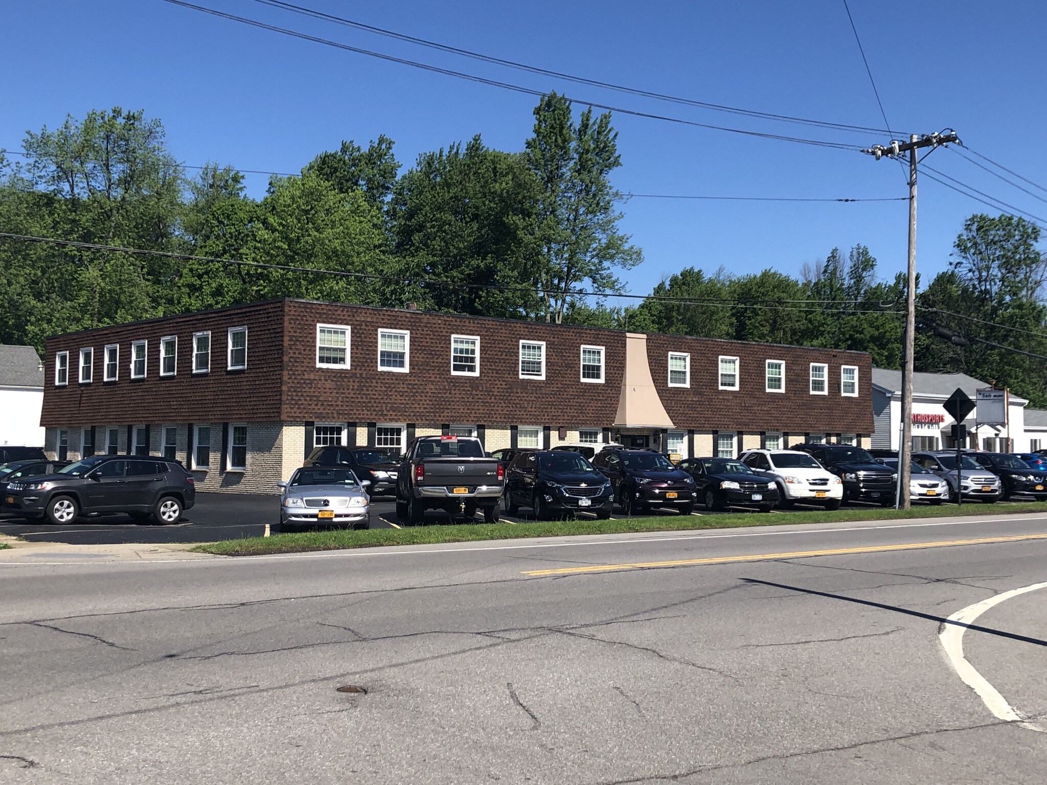 3960 Harlem Rd, Amherst, NY for Rent