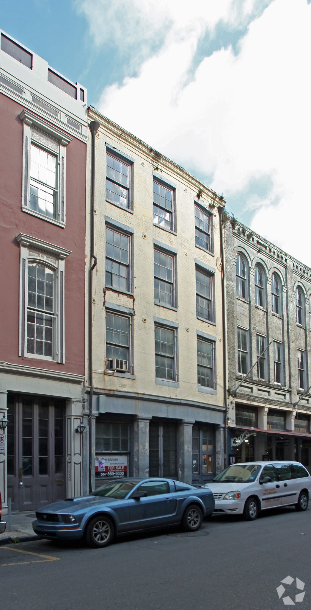 305 Decatur St, New Orleans, LA for Sale