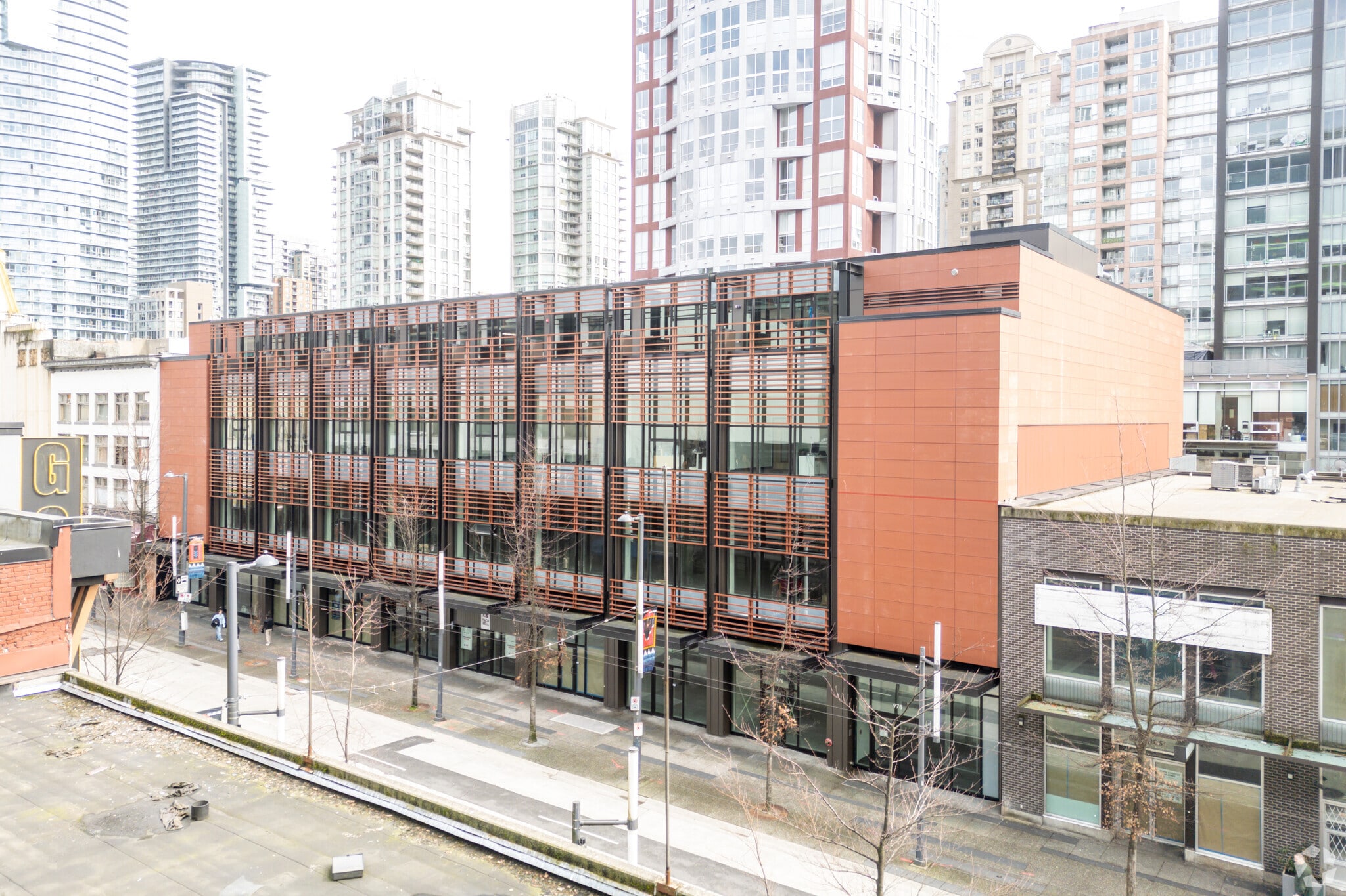 978 Granville St, Vancouver, BC for Rent