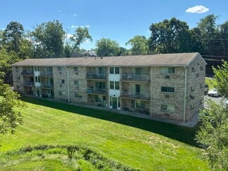 Harrisburg, PA Apartments - 3800 Elmerton Ave