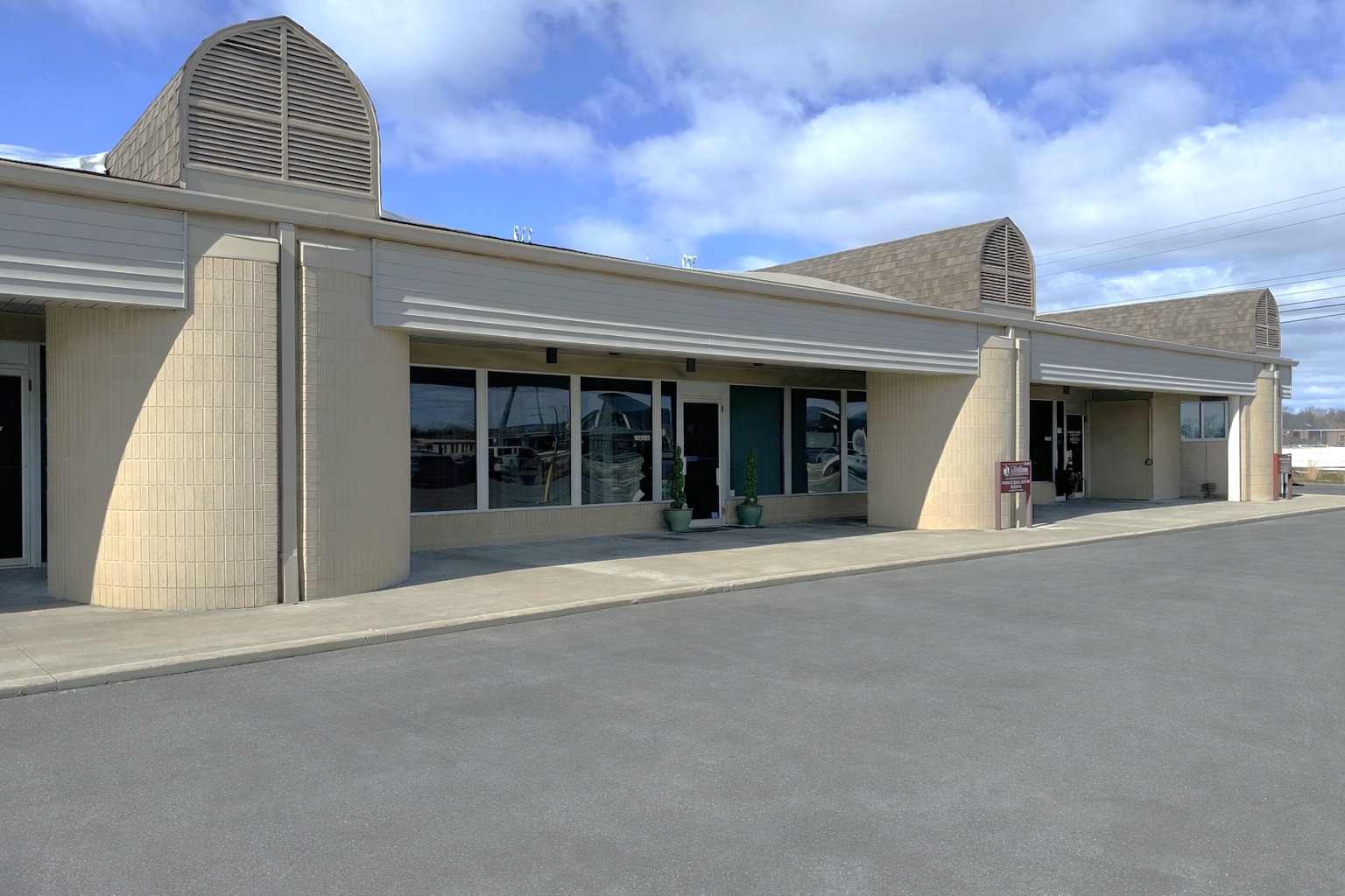16510-16570 19 Mile Rd, Clinton Township, MI for Sale