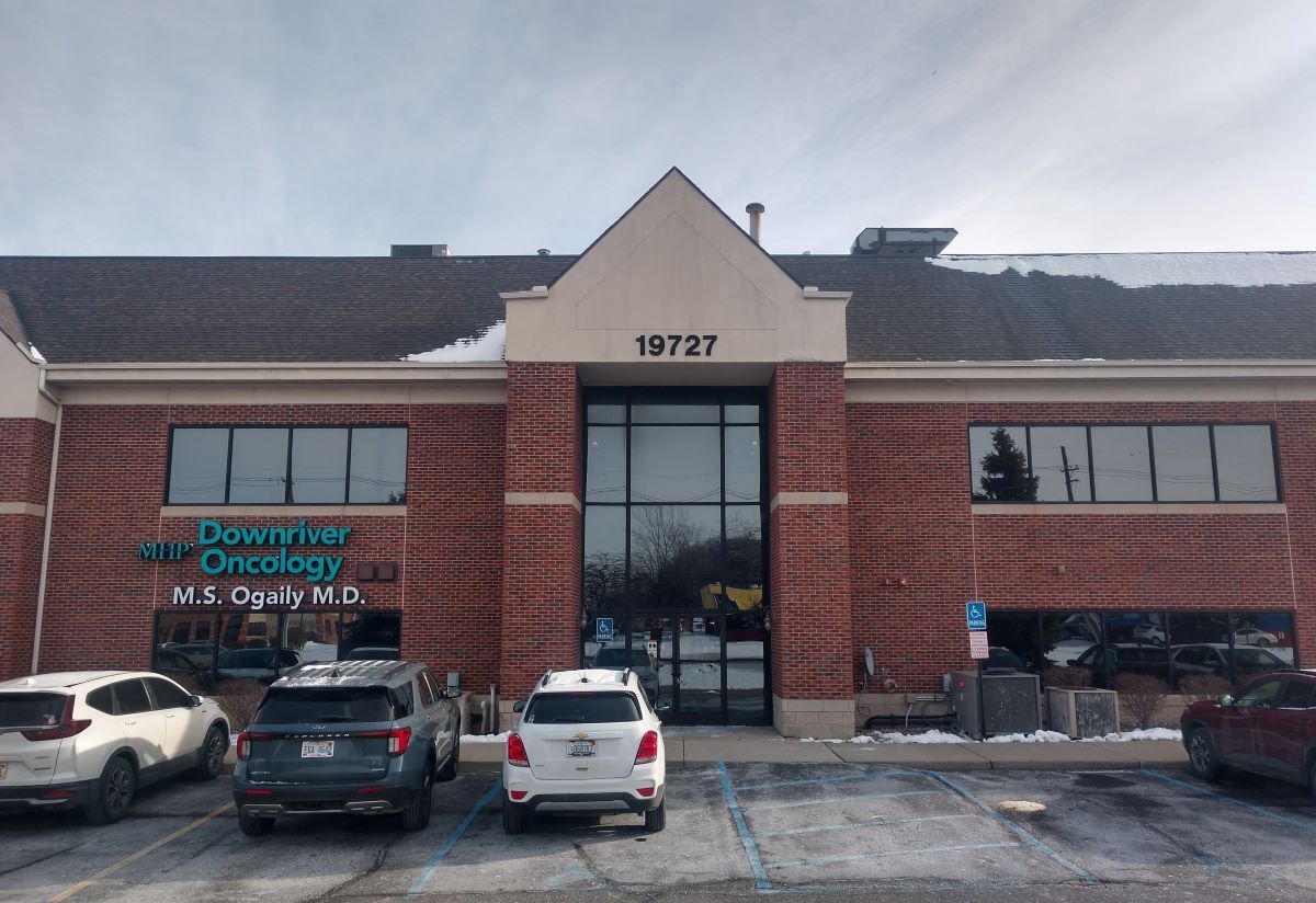 19727 Allen Rd, Woodhaven, MI for Rent