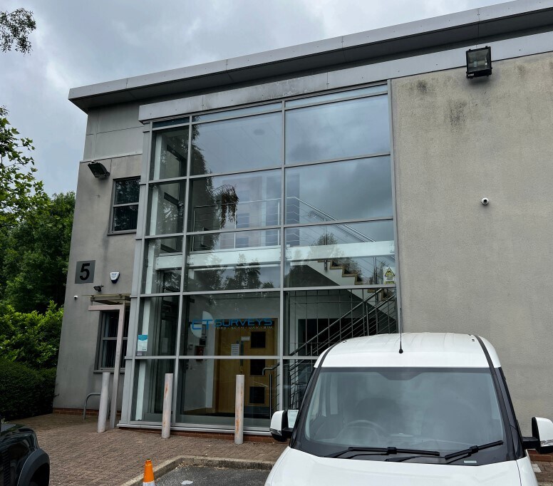 York Rd, Leeds, WYK for Rent