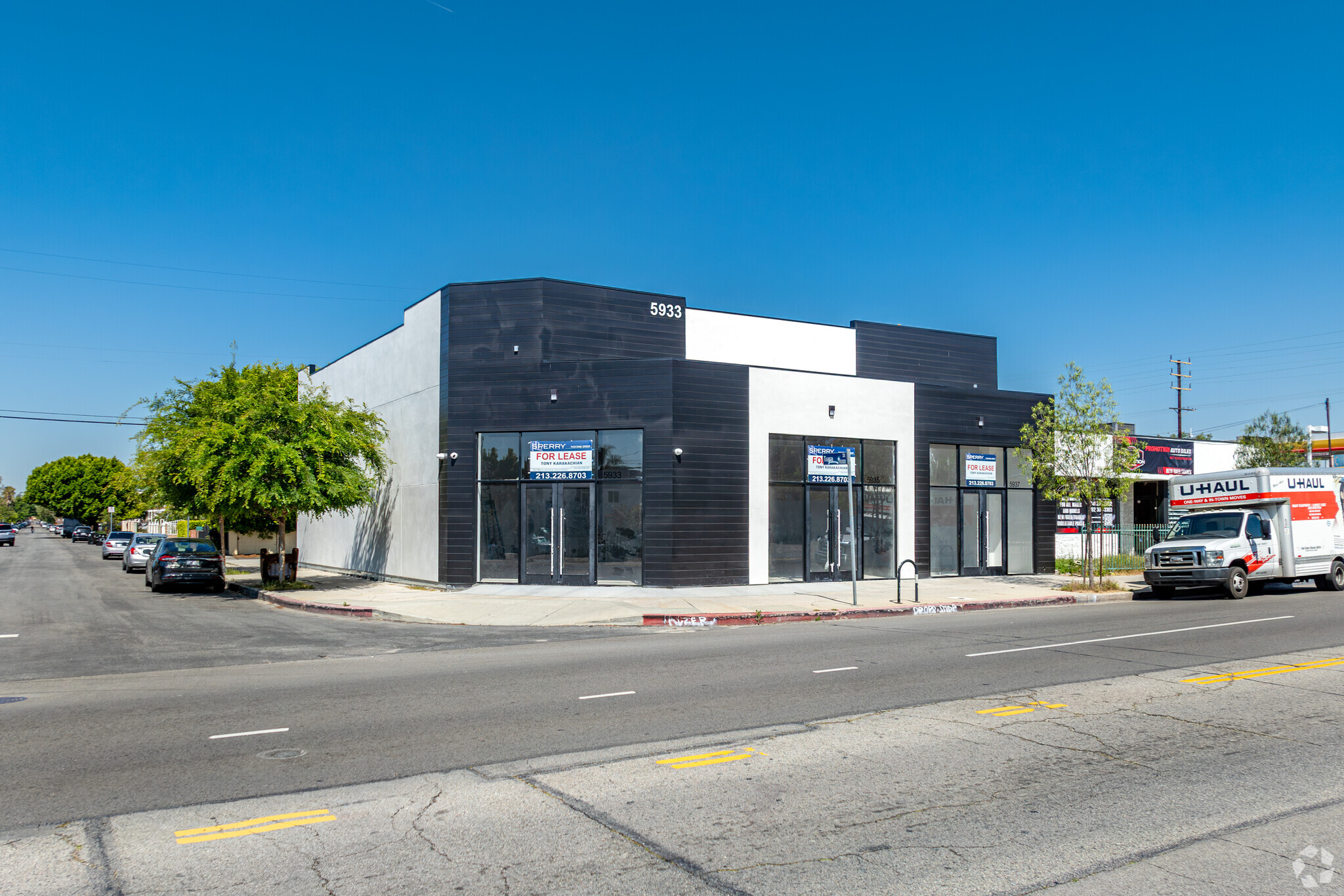 5933 Vineland Ave, North Hollywood, CA for Rent