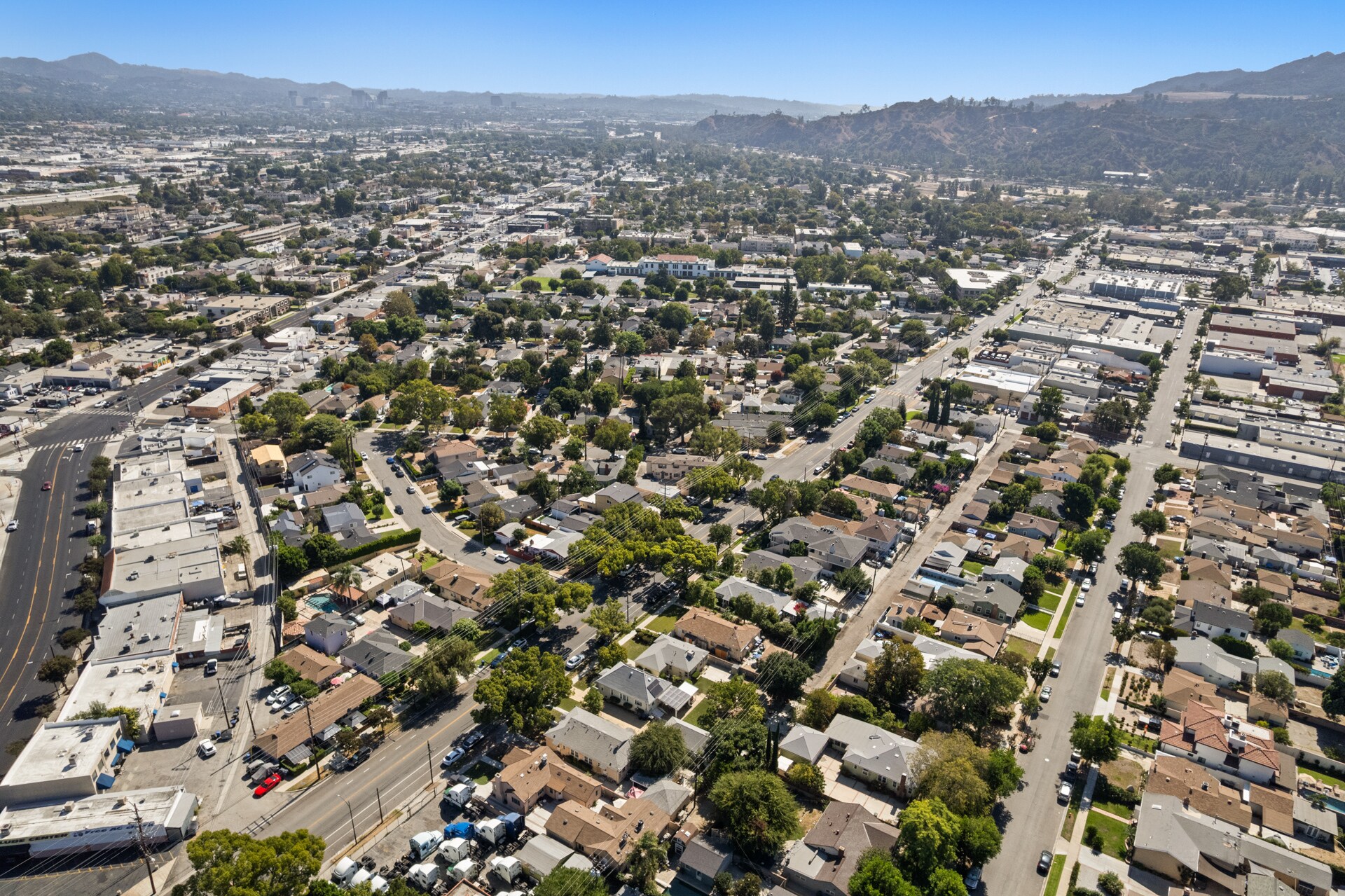 445 S Main St, Burbank, CA for Sale