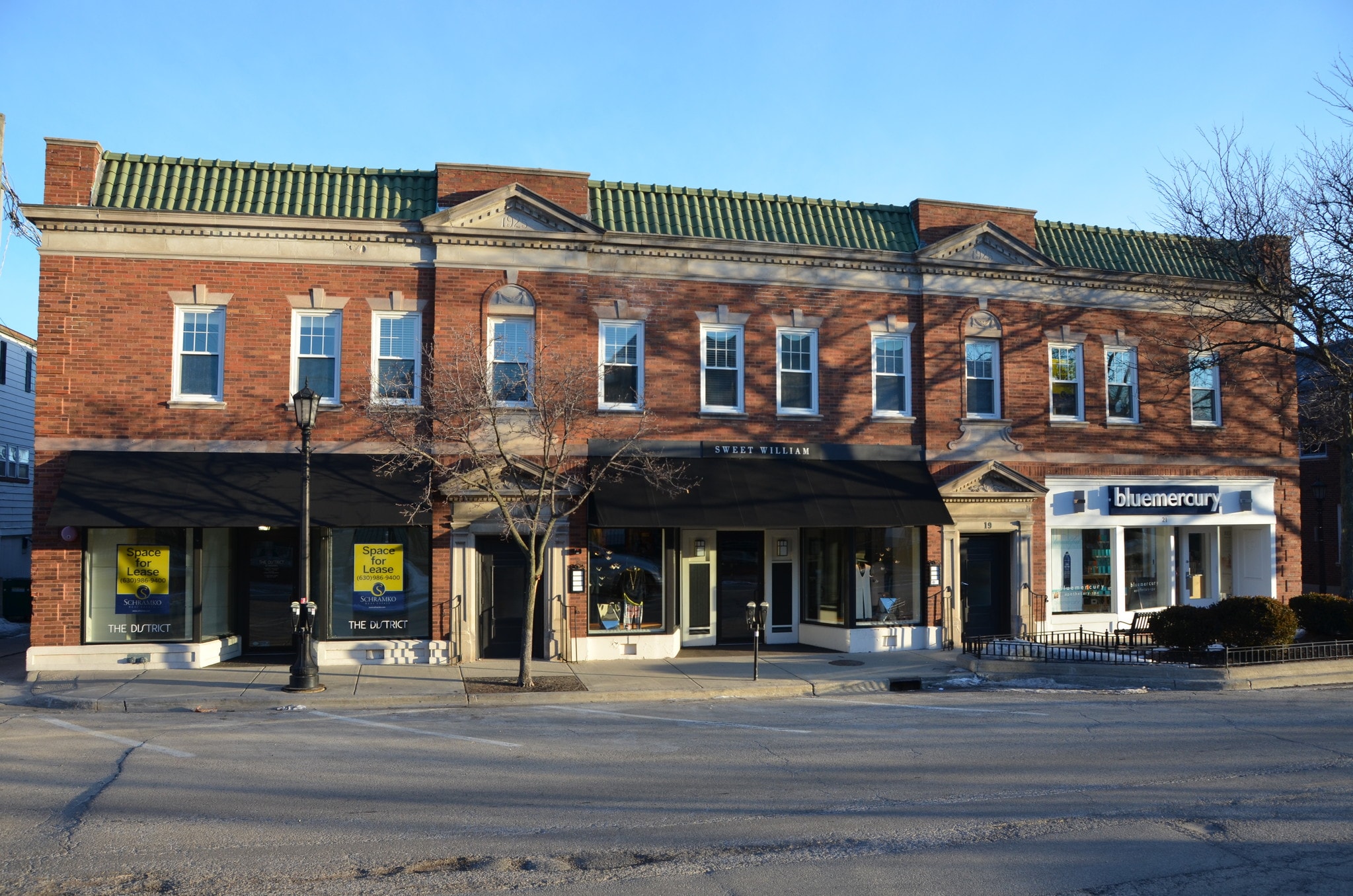 11-21 E 1st St, Hinsdale, IL for Sale